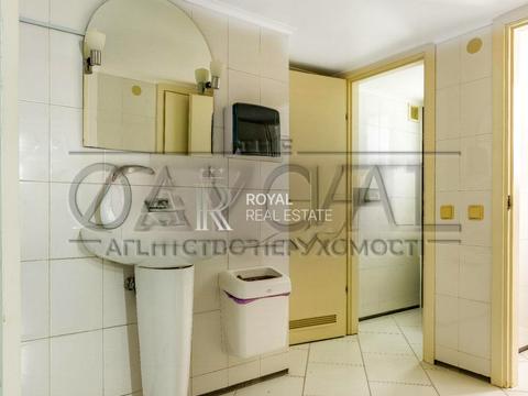 комерційна за адресою Левка Лук'яненка вул. (Маршала Тимошенка), 29