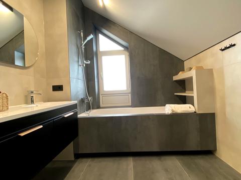 будинок за адресою Леонтовича вул.