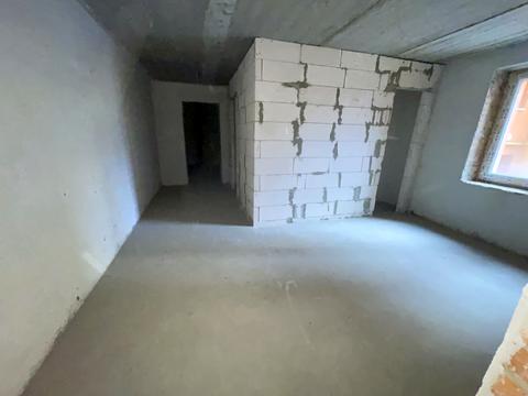 квартира за адресою Злуки просп., 18