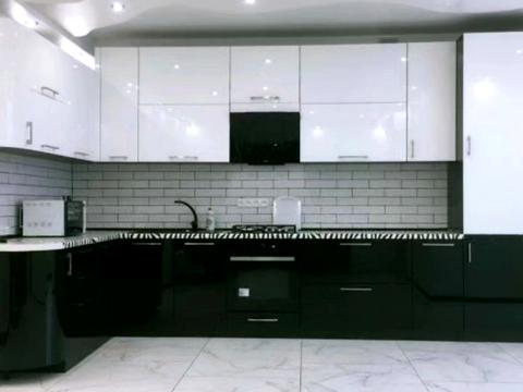 квартира по адресу Левка Лукʼяненка ул. (Василия Жуковского), 16, 18, 20, 24