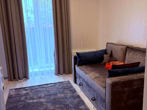 будинок за адресою Центральна