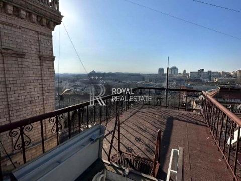 комерційна за адресою Хрещатик вул. (Kreschatic), 25