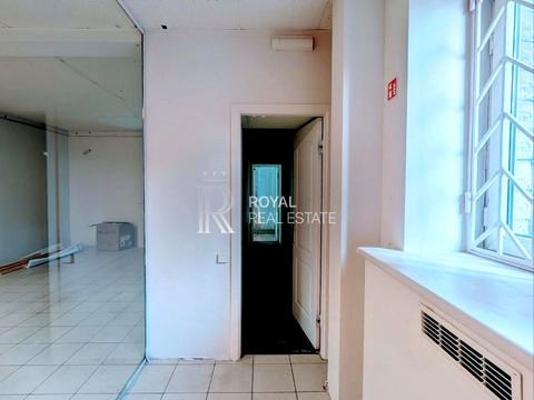 комерційна за адресою Левка Лук'яненка вул. (Маршала Тимошенка), 29