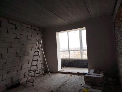 квартира за адресою Домбровського вул., 75