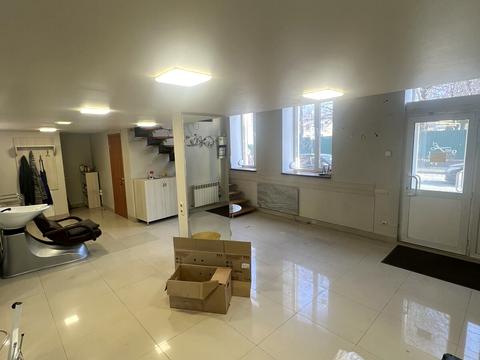 комерційна за адресою Замарстинівська вул. (Калініна), 15