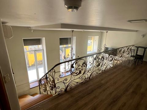 комерційна за адресою Замарстинівська вул. (Калініна), 15