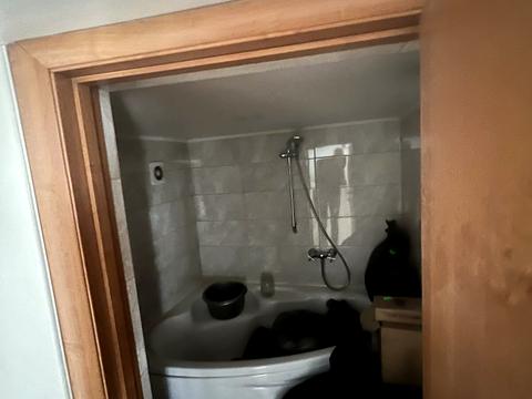 комерційна за адресою Замарстинівська вул. (Калініна), 15