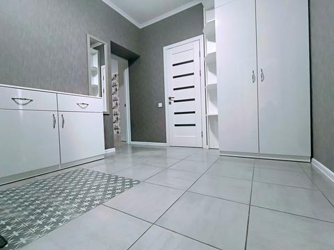 квартира за адресою Академіка Амосова вул., 63