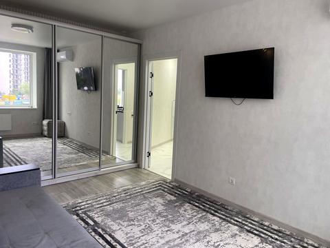 квартира по адресу Героев Небесной Сотни просп., 16/10