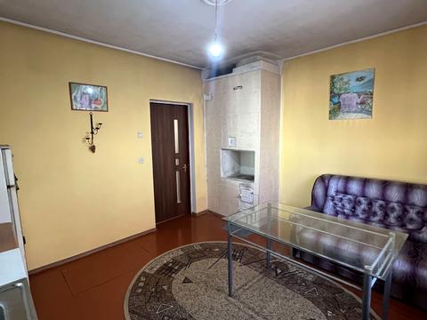 будинок за адресою Квітнева вул.