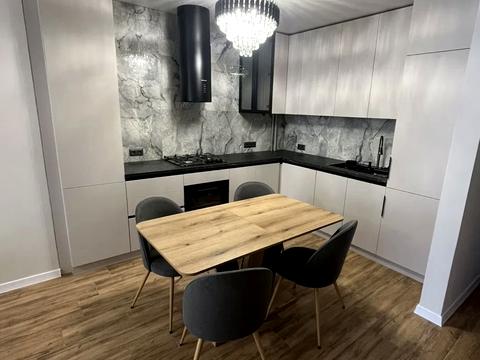 квартира по адресу Бабяка ул., 8