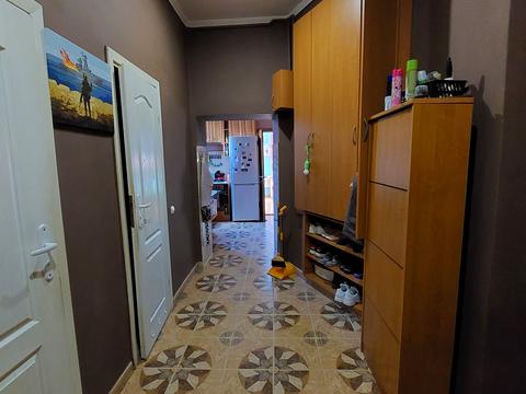 квартира за адресою В'ячеслава Чорновола просп. (), 15