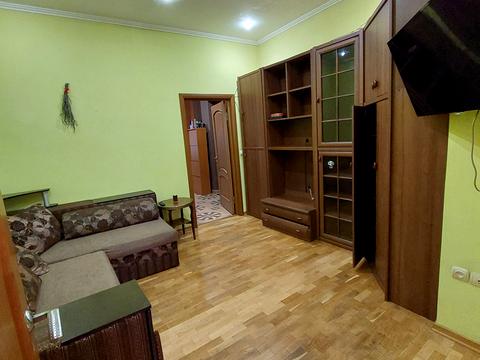 квартира за адресою В'ячеслава Чорновола просп. (), 15