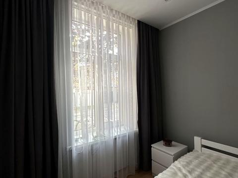 квартира по адресу Веры Холодной пл., 3