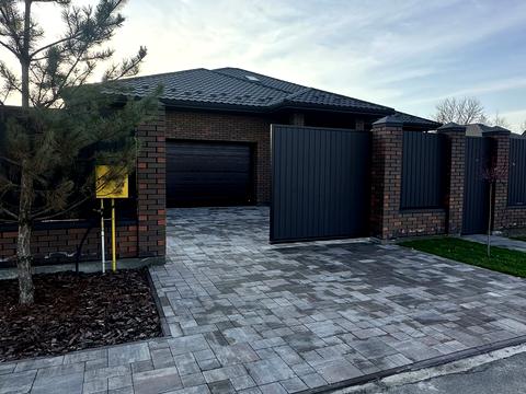 дом по адресу  ул.