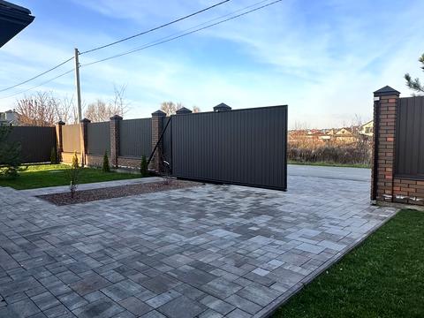 дом по адресу  ул.