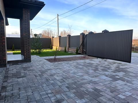 дом по адресу  ул.