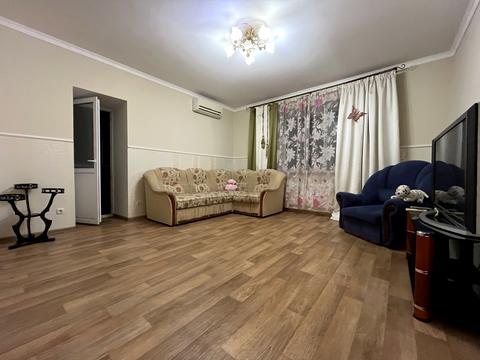 квартира за адресою Олександра Попова вул., 3