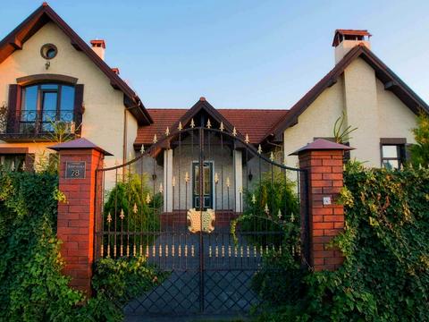 дом по адресу Паркова