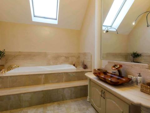 дом по адресу Паркова