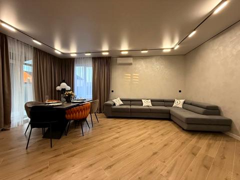 будинок за адресою Леонтовича вул., 12