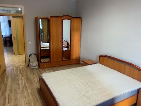 квартира за адресою Кропивницького вул., 18