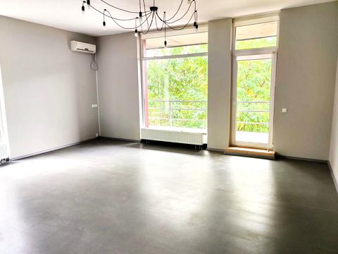 комерційна за адресою Менделеева, 3