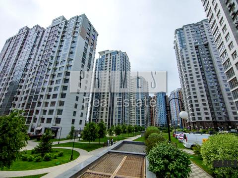 комерційна за адресою Андрія Верхогляда вул. (Михайла Драгомирова), 20-А