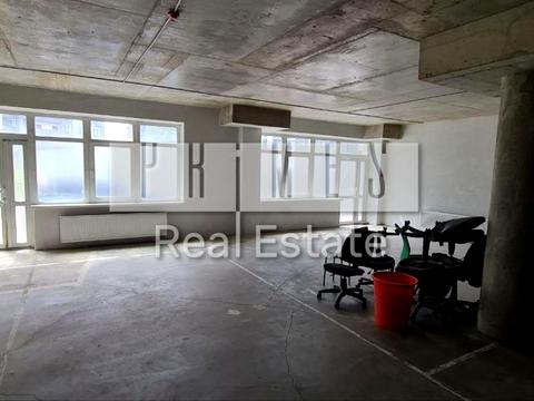 комерційна за адресою Андрія Верхогляда вул. (Михайла Драгомирова), 20-А