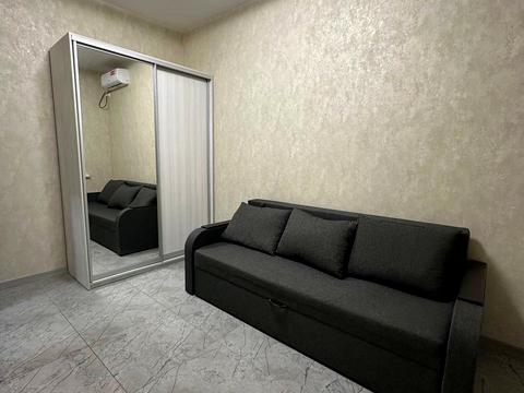 квартира за адресою Космонавтів вул., 7