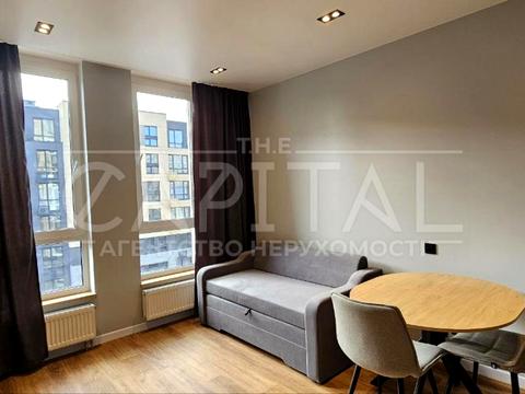 квартира за адресою Салютна вул., 26