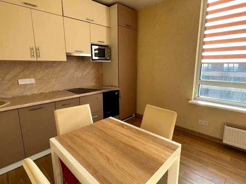 квартира по адресу Салютная ул., 2