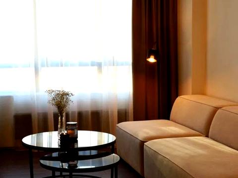 квартира по адресу Салютная ул., 2