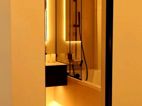 квартира по адресу Салютная ул., 2