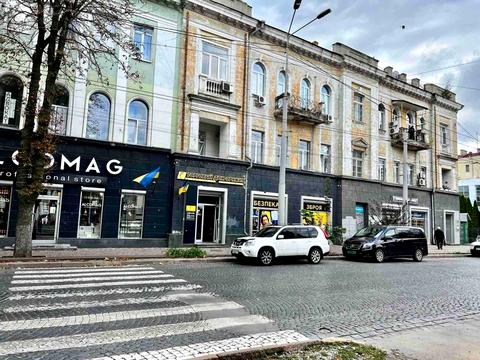 коммерческая по адресу Дмитрия Яворницкого просп. (Карла Маркса), 101-А