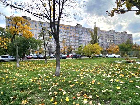 квартира за адресою Володимира Івасюка просп. (Героїв Сталінграду), 17