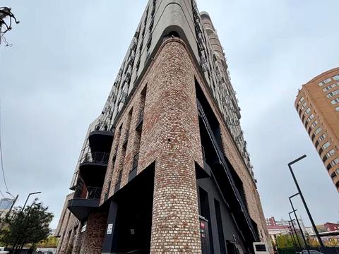 комерційна за адресою Ламана вул., 18