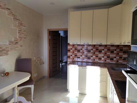 квартира за адресою Євгена Маланюка вул. (Степана Сагайдака), 8