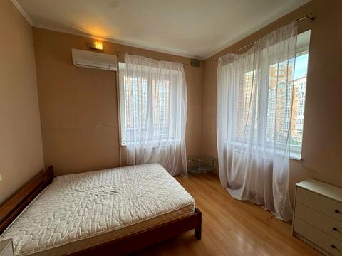 квартира за адресою Володимира Івасюка просп. (Героїв Сталінграду), 8