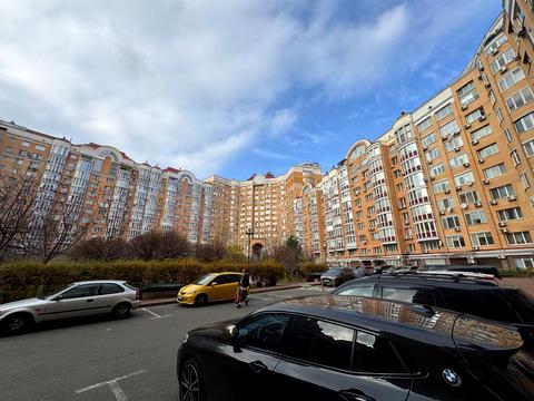 квартира за адресою Володимира Івасюка просп. (Героїв Сталінграду), 8