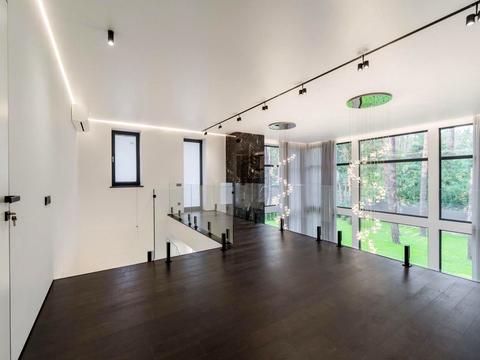 дом по адресу  ул.