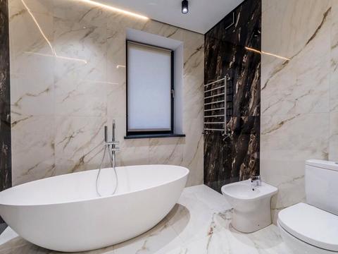 дом по адресу  ул.