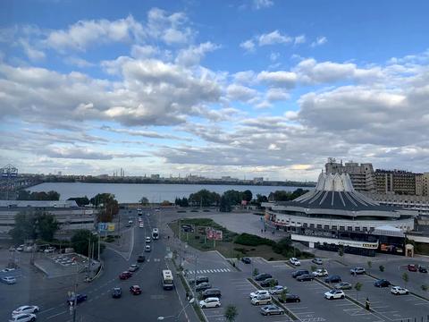 коммерческая по адресу Глинки ул. (Глинки), 2