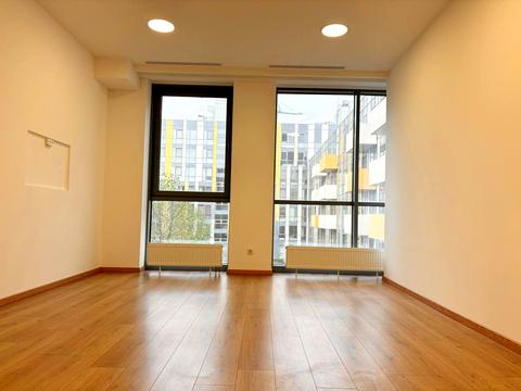 комерційна за адресою Січеславська Набережна вул., 49