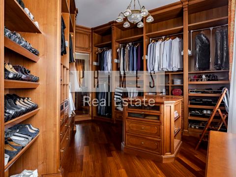 будинок за адресою Родини Рубанів вул., 107