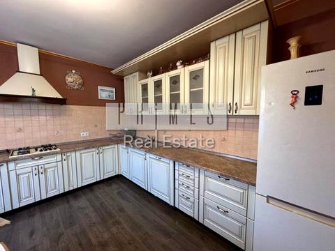 будинок за адресою Центральна вул., 19