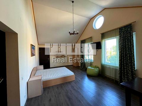 будинок за адресою Центральна вул., 19