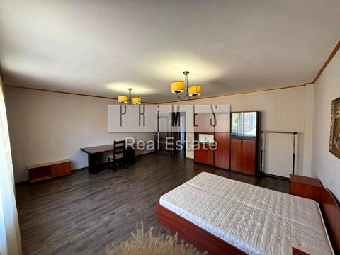 будинок за адресою Центральна вул., 19