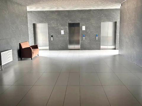 комерційна за адресою Пилипа Орлика просп. (Ілліча), 31