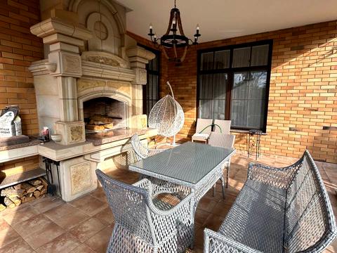 будинок за адресою Стежки вул.